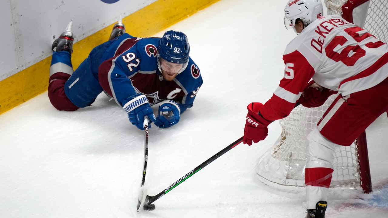 Avalanche: Gabriel Landeskog injury gets 'concerning' take from Jared Bednar