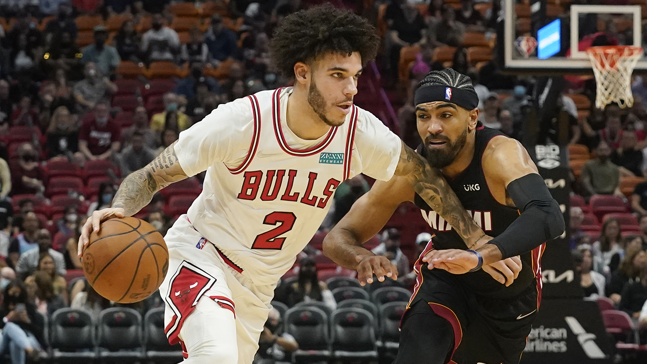 Bulls' Lonzo Ball enters NBA's health and safety protocols
