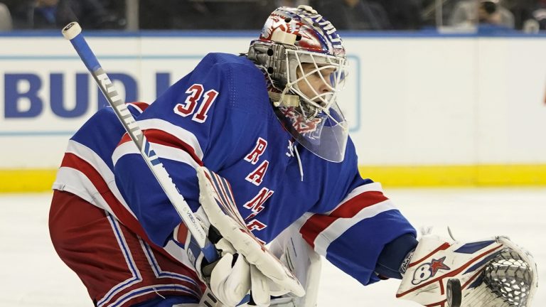 New York Rangers goaltender Igor Shesterkin makes a save against the Philadelphia Flyers. (Mary Altaffer/AP)