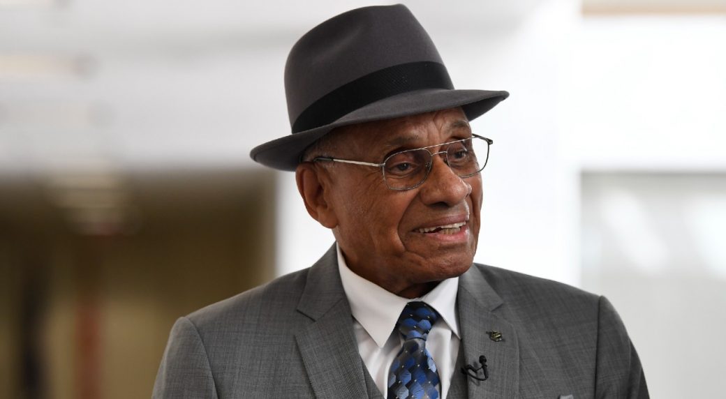 Willie O'Ree Won't Be Able To Attend His Bruins Jersey Retirement Ceremony  In Person - CBS Boston