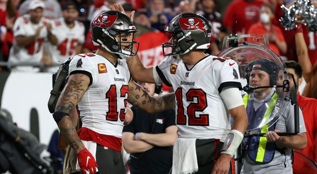 HIGHLIGHT: Tom Brady TD Pass to Mike Evans vs. NO