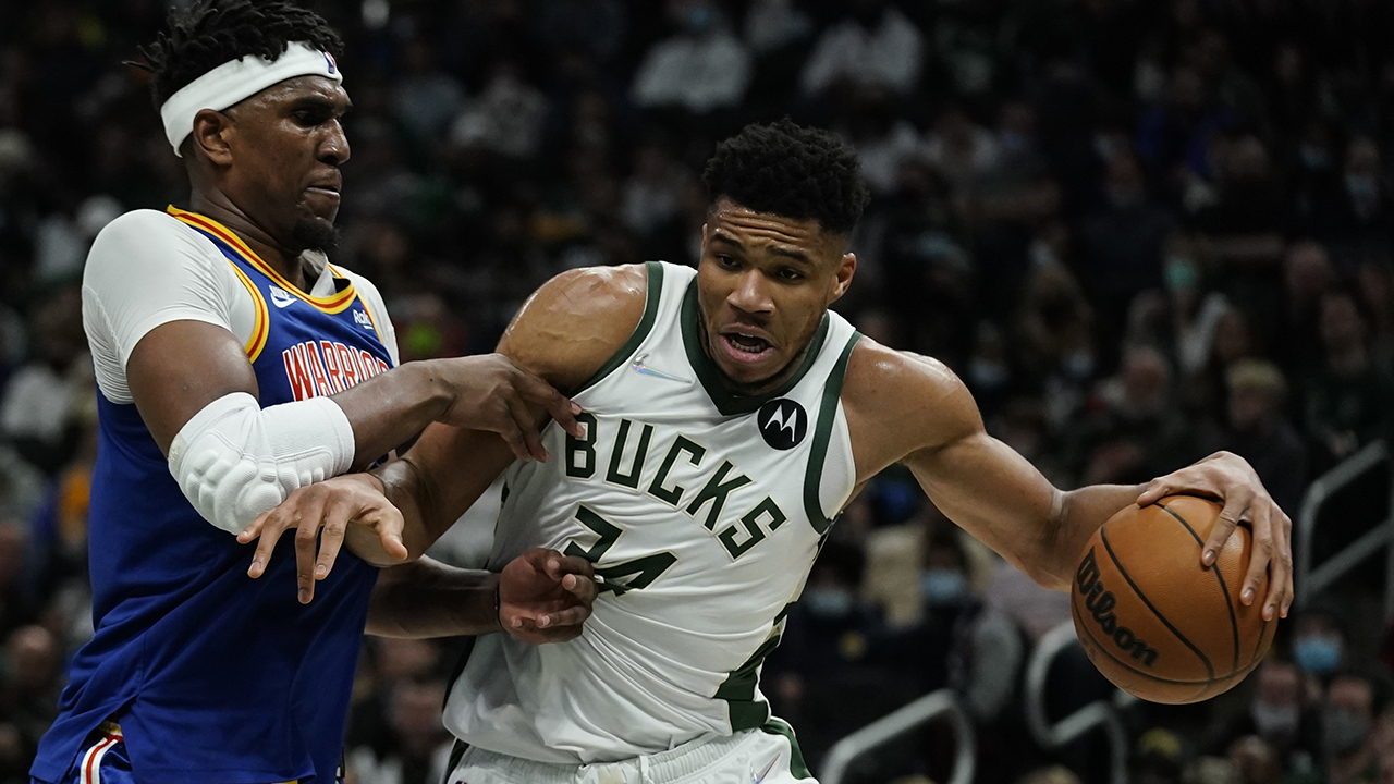 Antetokounmpo Records Triple-double, Bucks Beat Warriors