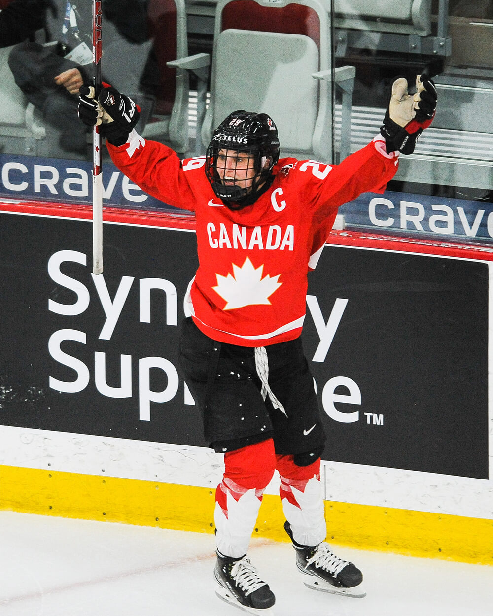 Marie-Philip Poulin (aka Captain Canada) mail day! : r/hockeyjerseys