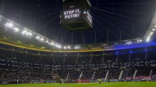 Frankfurt tells Putin to ‘stop’ amid drama in Bundesliga