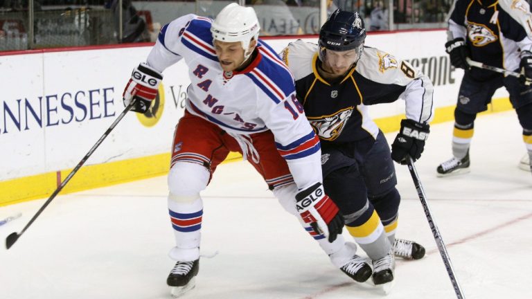 Former New York Rangers left wing Sean Avery (16) is attempting a comeback with the ECHL's Orlando Solar Bears. (Frederick Breedon/AP)