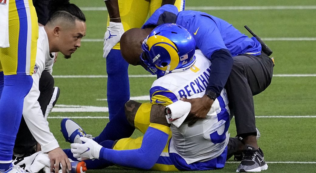 Odell Beckham Jr. stats: Rams WR suffers knee injury, helped off