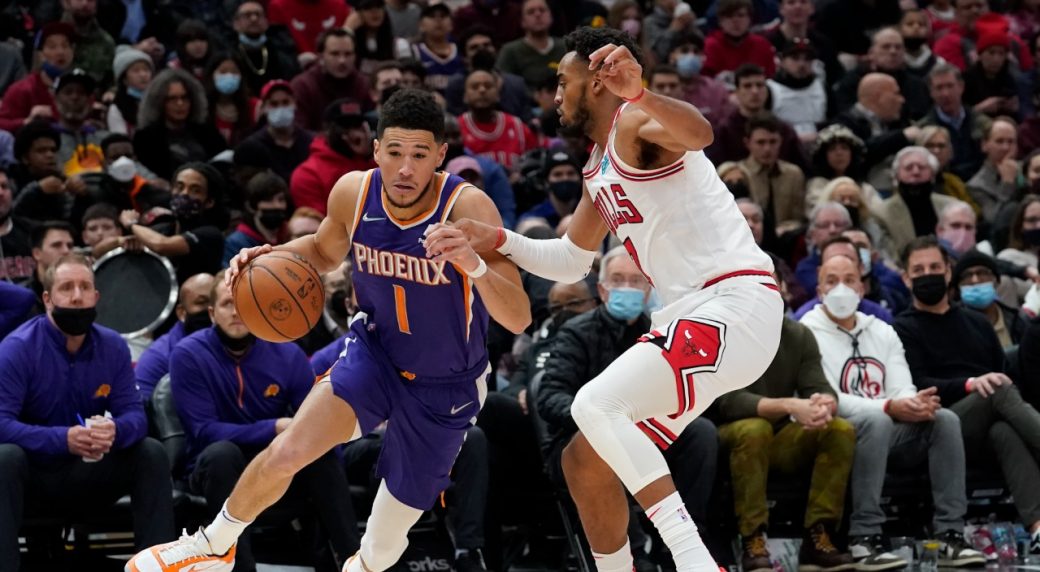 Devin Booker Scores 38 Points As NBA-best Suns Hang On To Beat Bulls