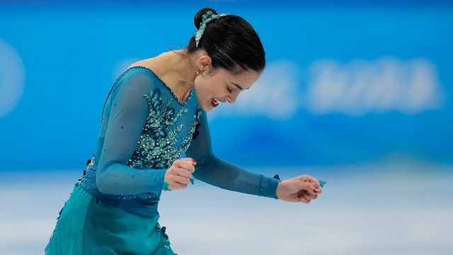 Schizas leads Canada to fourth place in Olympic team figure skating