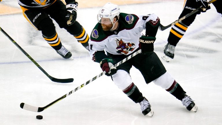 Arizona Coyotes right wing Phil Kessel (81). (Gene J. Puskar/AP)