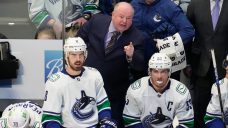 Canucks, Boudreau face June 1 deadline to decide on coach&#8217;s option year