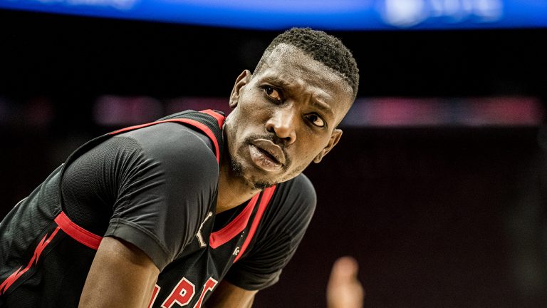 Toronto Raptors forward Chris Boucher (25) looks on during second half NBA action. (Chris Katsarov/CP)