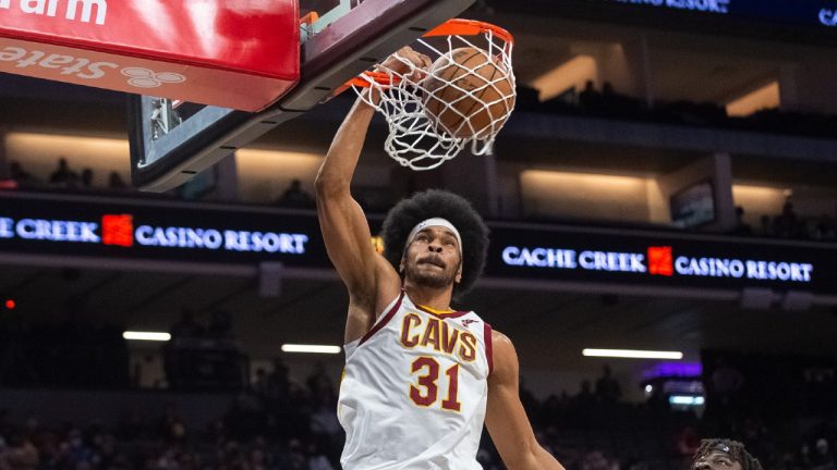 Cleveland Cavaliers centre Jarrett Allen (31). (Randall Benton/AP)