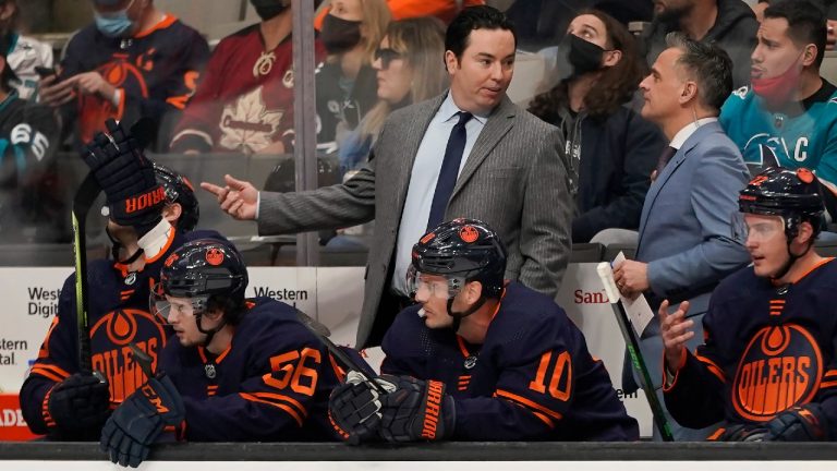 Edmonton Oilers coach Jay Woodcroft gestures during the first period of the team's NHL hockey game against the San Jose Sharks in San Jose, Calif., Monday, Feb. 14, 2022. (Jeff Chiu/AP)