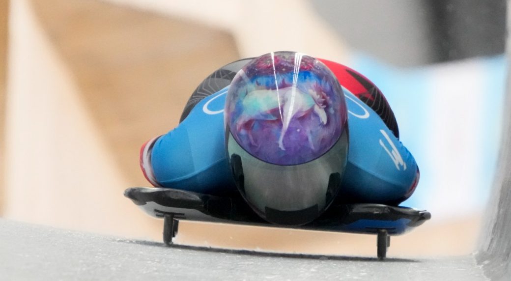 Canadian bobsled, skeleton athletes calling for top staff to resign