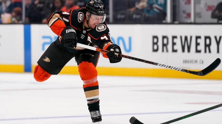 Anaheim Ducks' Hampus Lindholm shoots the puck during an NHL hockey game. (Jae C. Hong/AP)