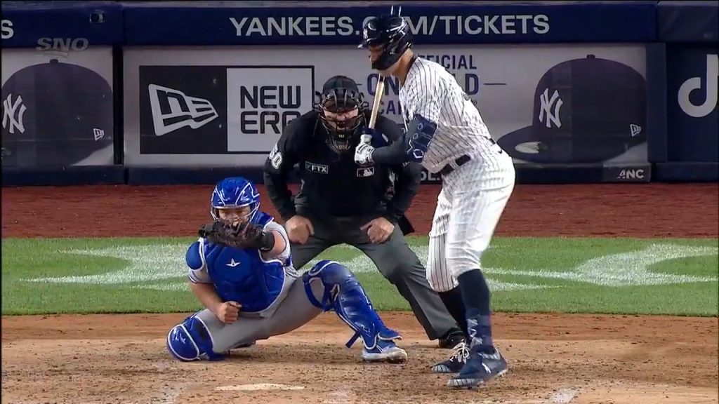 Alejandro Kirk's solo home run, 06/17/2022