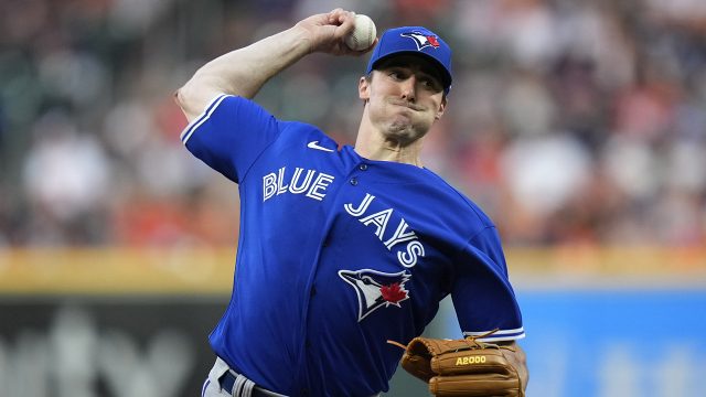 Mitch White makes Rogers Centre debut in Blue Jays win