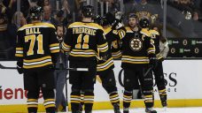 Bruins clinch spot in Stanley Cup playoffs with win over Penguins