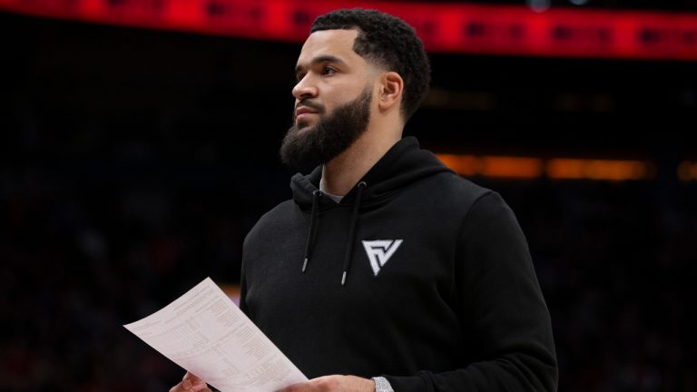 Toronto Raptors' Fred VanVleet holds notes during a time out during NBA basketball action against Houston Rockets in Toronto on Friday, April 8, 2022. (Chris Young/CP)