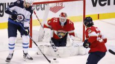 Jets fall to East-leading Panthers as Bobrovsky sets franchise record