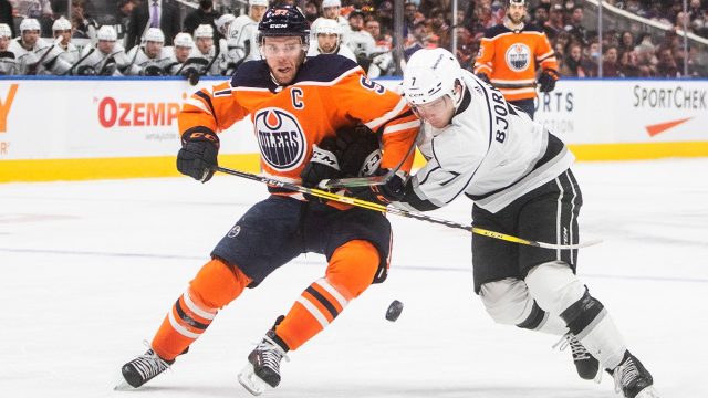 Edmonton's Darnell Nurse Helps Tomorrow's Stars - SI Kids: Sports News for  Kids, Kids Games and More