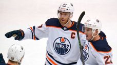 In Crosby&#8217;s barn, Oilers&#8217; McDavid sends loud message to Hart voters