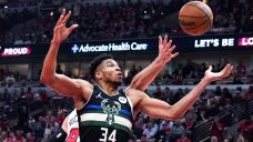 Bucks take series lead with ease after dominant win over Bulls in Game 3