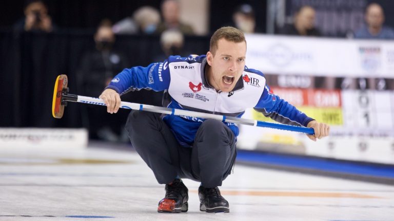 Brendan Bottcher in action during the Princess Auto Players' Championship on April 16, 2022, at Toronto's Mattamy Athletic Centre. (Anil Mungal)