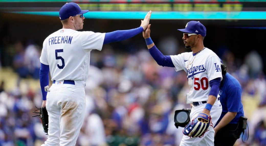 VIDEO: Freddie Freeman's First Home Run With Los Angeles Dodgers Against  Former Team Atlanta Braves - Fastball