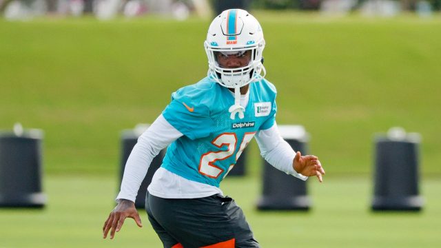 Dolphins CB Xavien Howard finds his motivation in tragedy