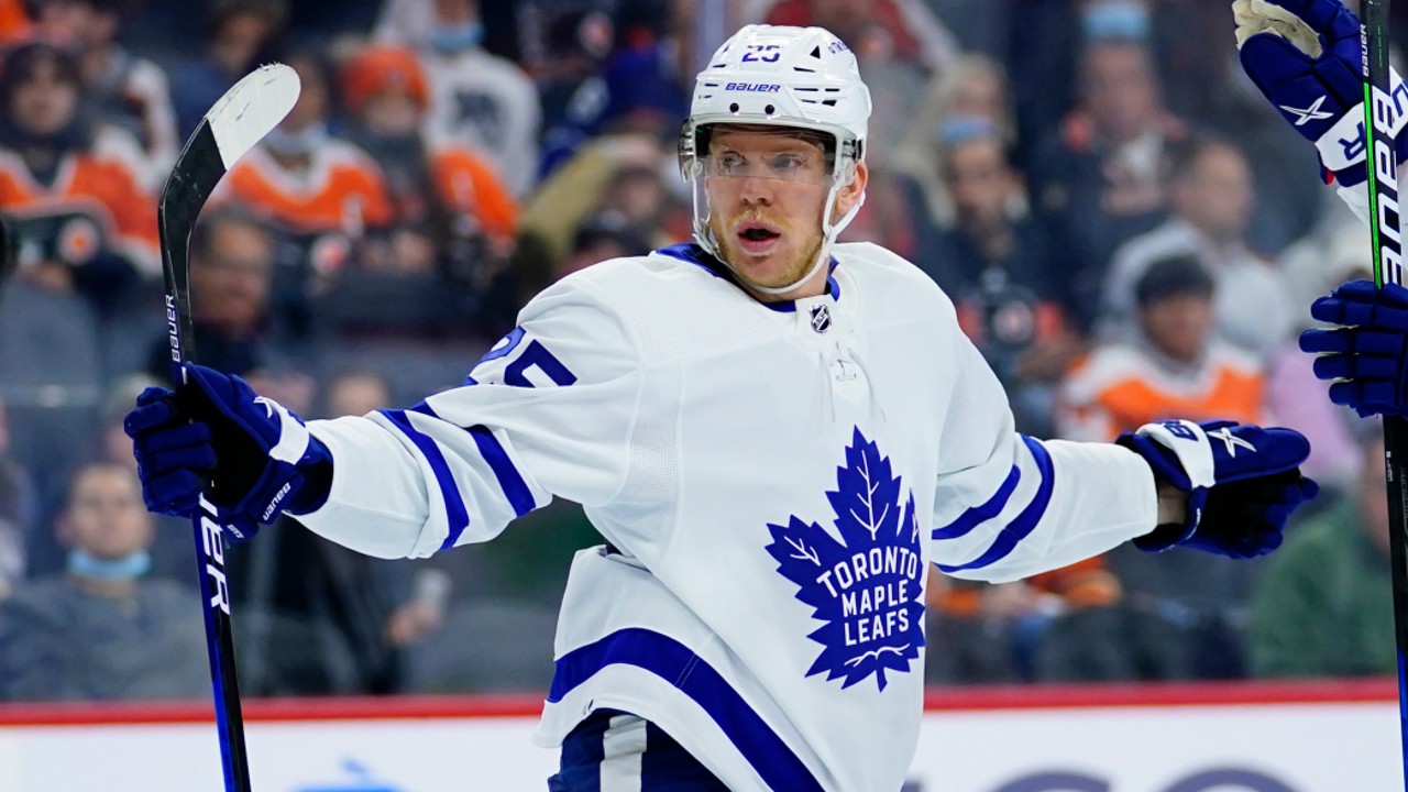 Video: Maple Leafs' Ondrej Kase Scores First Goal Since 2019-20
