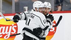 Kopitar has 2 points in 1,200th game to lift Kings over Jets