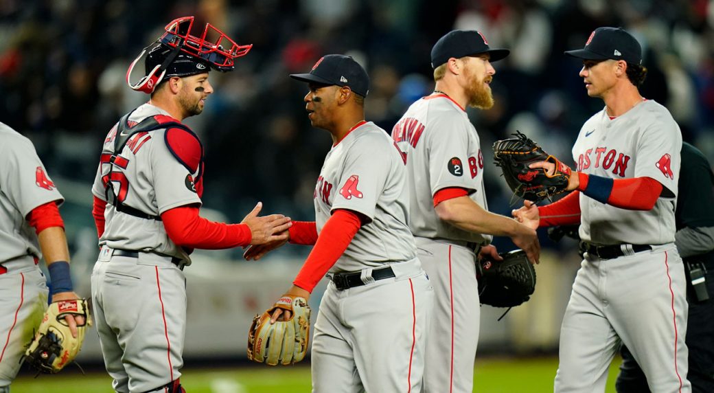 Red Sox Beat Rays Thanks to Tough Call and Walk-Off Homer - The