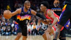 Chris Paul takes over in fourth quarter to lead Suns past Pelicans in Game 1