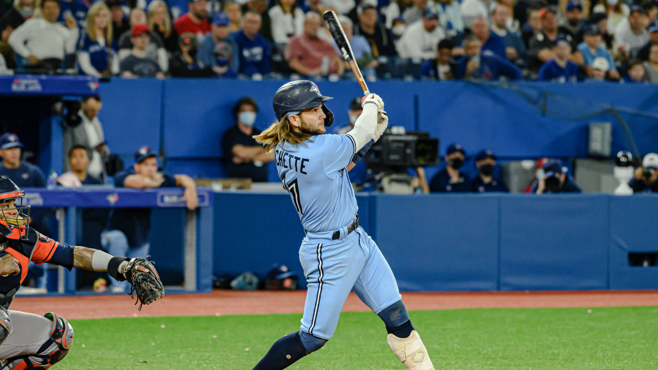 José Berríos shoves in Blue Jays' series win over Astros