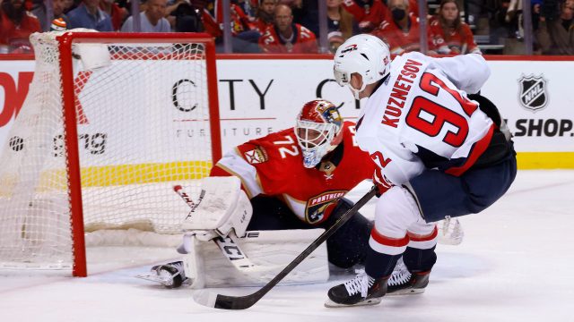 NHL playoffs: Penguins' Louis Domingue tops Rangers after OT entry