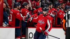 Ovechkin powers Capitals to six unanswered goals in Game 3 win over Panthers