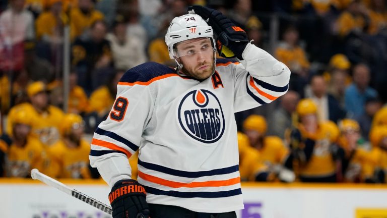 Edmonton Oilers star Leon Draisaitl was just one of a number of players who were fighting injuries during the playoffs. (Mark Humphrey/AP)