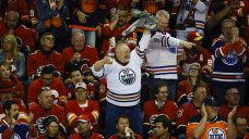 Tale of two Battles: Alberta, Florida hockey fans divided during playoffs