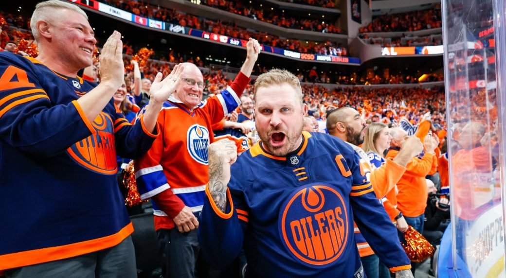 NHL playoffs: Canadian fans return to arenas