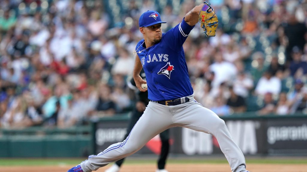 Toronto Blue Jays pull Jose Berrios after 47 pitches in Game 2 loss