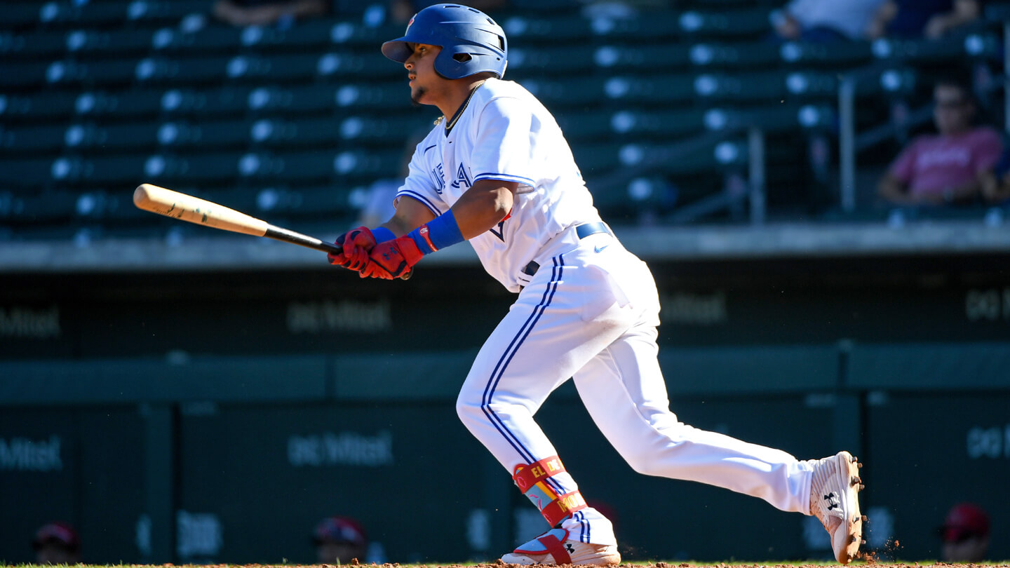 Blue Jays honor loved ones for Players Weekend