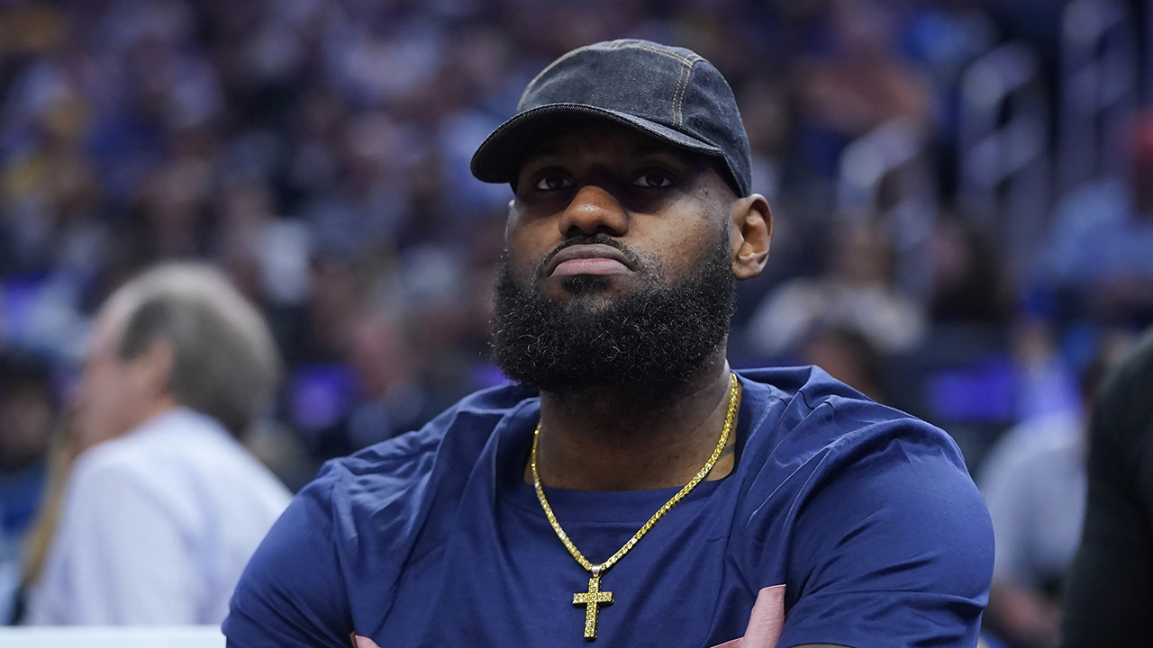 LeBron James reiterates intention to own NBA team in Las Vegas