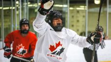 Canada holds on to beat U.S. for gold in U18 women&#8217;s hockey final