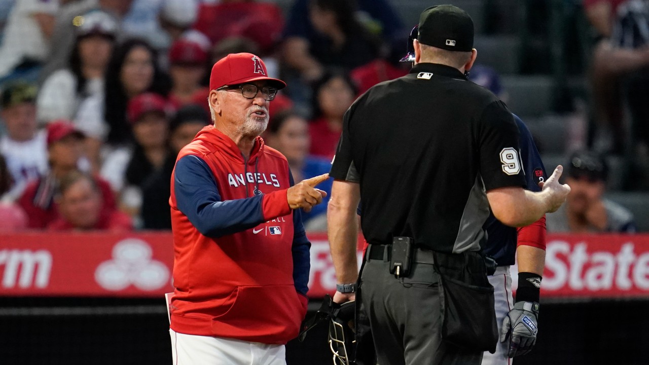 Joe Maddon got a mohawk to try and snap Angels' losing streak, but