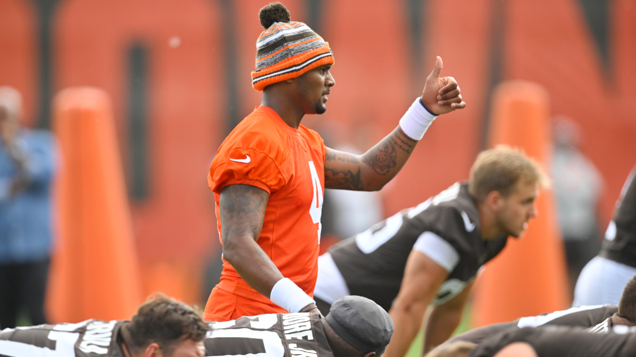 Browns' Watson named in 24th lawsuit by massage therapists