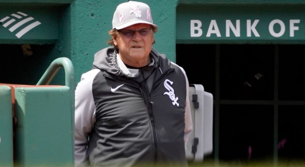White Sox's La Russa defends decision to walk Turner: 'Is that