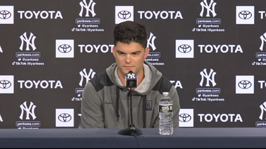 Benintendi won't say whether will get vaccinated with Yanks