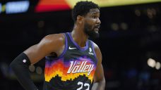 Suns&#8217; Deandre Ayton ruled out for Game 6 vs. Nuggets with rib injury