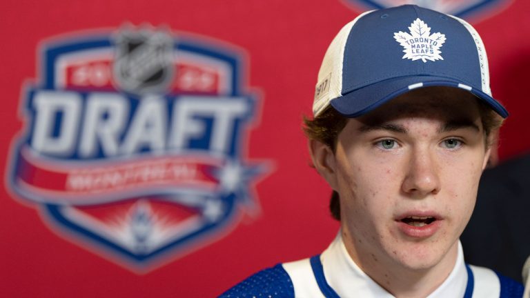 Toronto Maple Leafs 38th pick Fraser Minten speaks to the media during the second round of the 2022 NHL Draft. (Ryan Remiorz/CP)